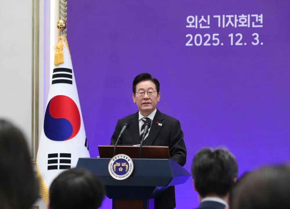 韩国公布核潜艇发展路线图，目标：本世纪30年代中期建成首艘核潜艇 - 图1