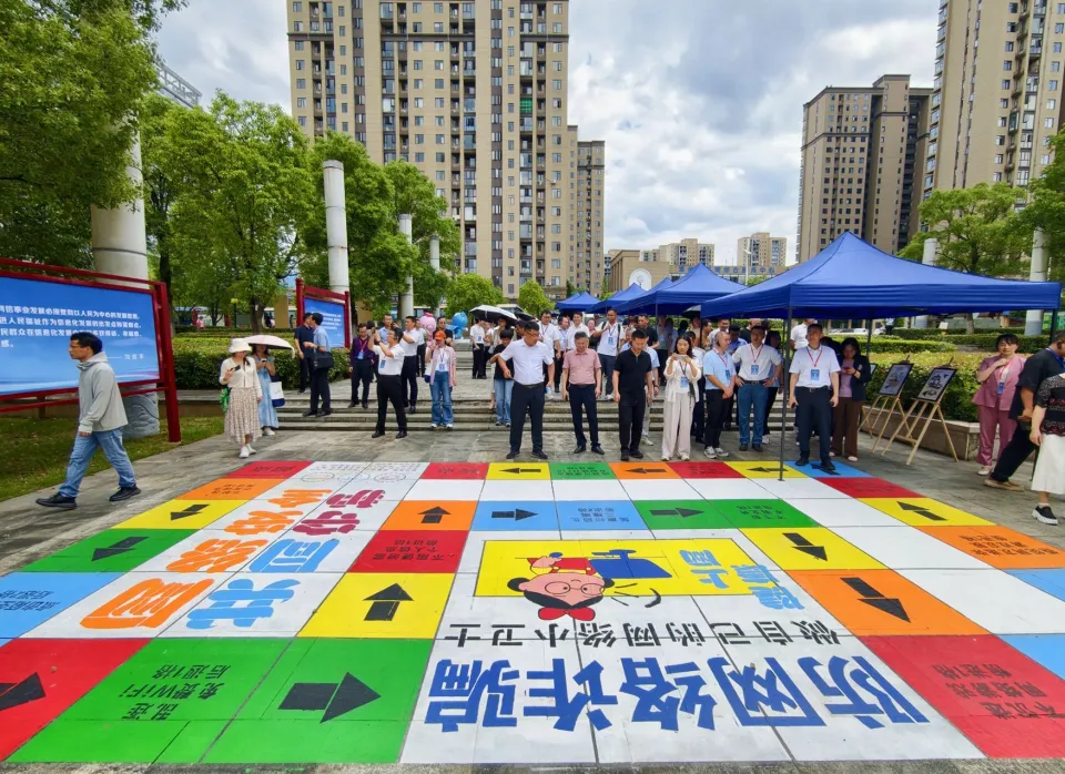 E法同行｜“线上线下”护成长 法治始终“在场” - 图1