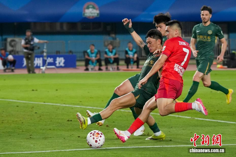 2026赛季中超联赛：河南俱乐部彩陶坊0比2负于浙江俱乐部绿城 - 图5