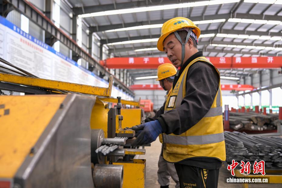雅叶高速康定至新都桥段建设加快推进 - 图6