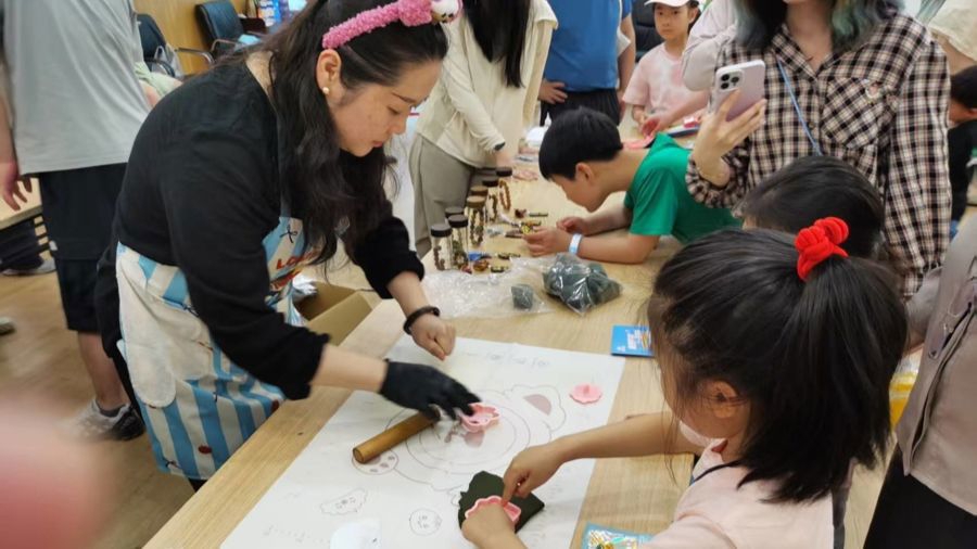 小小香囊里藏着千年智慧，首届“小小中医药香疗师”科普活动举办 - 图1