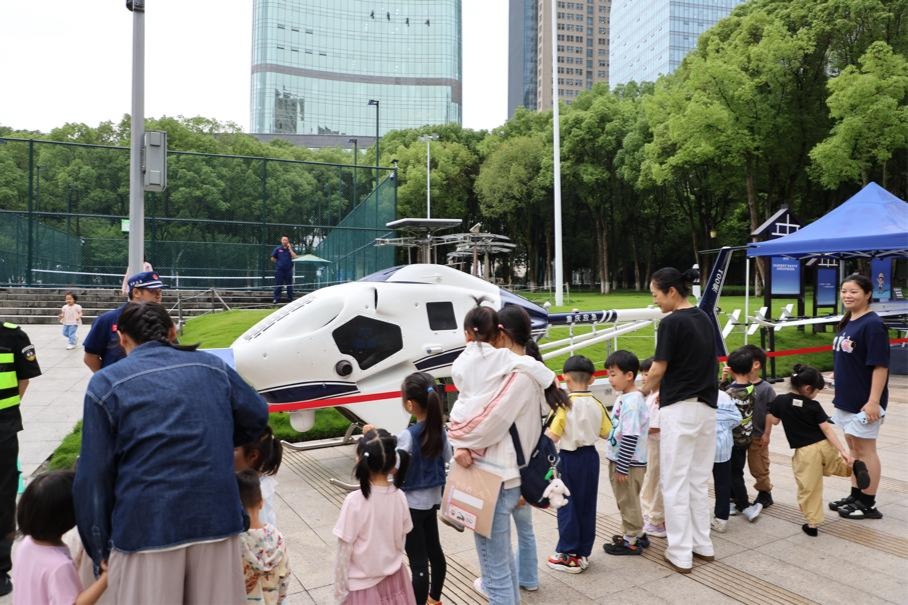 安全帽有多重要？重庆这场科普活动干货满满 - 图1