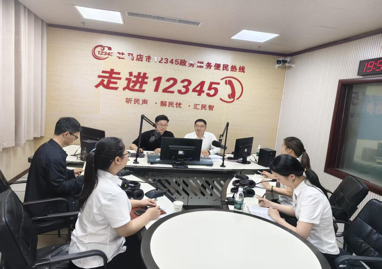 倾听民声零距离 解忧服务暖民心 - 图1