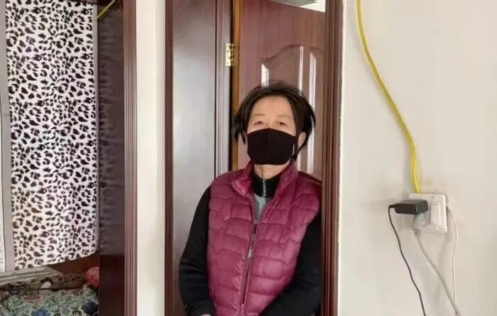 唐山“农妇袭警案”一审宣判：屈晓玲犯袭警罪，免予刑事处罚；当事人：已上诉 - 图1