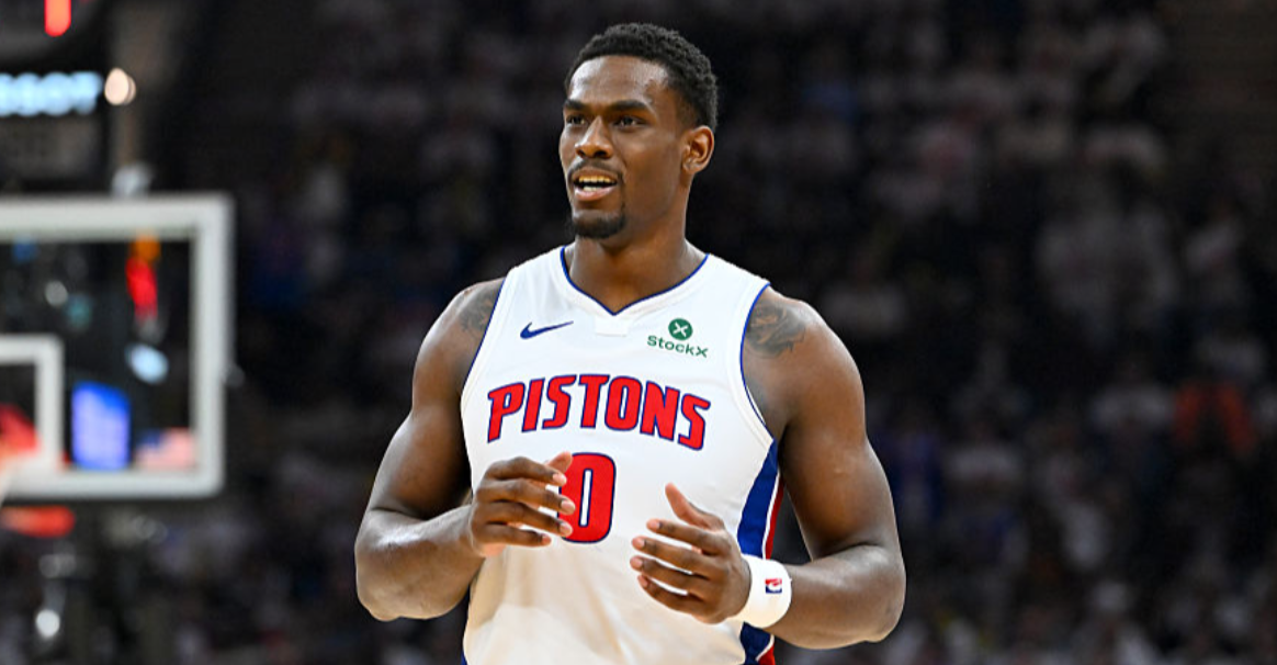 ESPN：受季后赛糟糕表现影响 杜伦或无法获得顶薪续约 - 图1