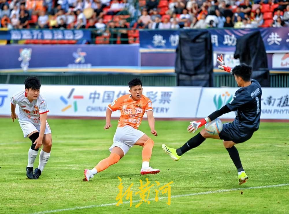 济南队6比0大胜临沂队，齐鲁超赛济南赛区迎来首个夜场 - 图10