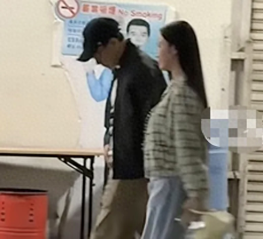 52岁知名男星被曝新恋情 - 图1