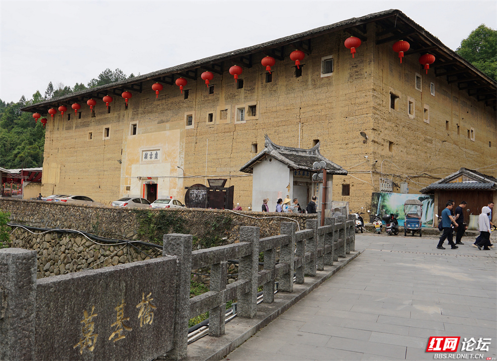 黄土墙内，烟火人间：感受客家人世代相传的生活美学 - 图1