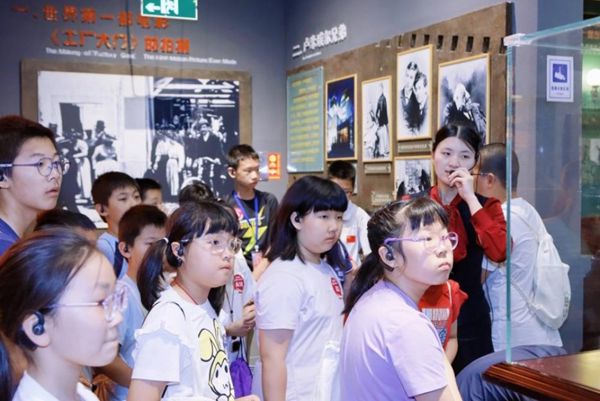 “京韵书香”研学走进中国电影博物馆 - 图1