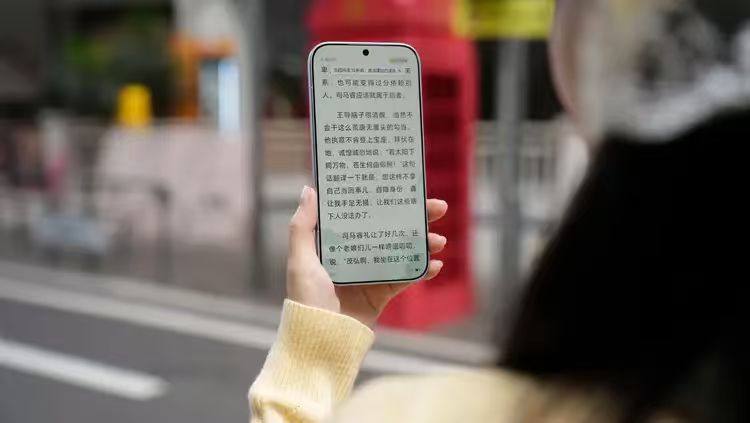 预算3000左右的手机推荐？追求影像优先看它 - 图2