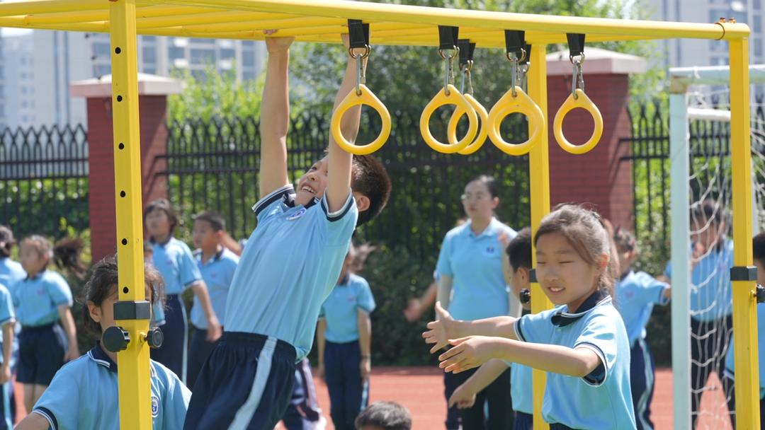 “奔跑吧·少年”，1700余名学生校园炫技 - 图6