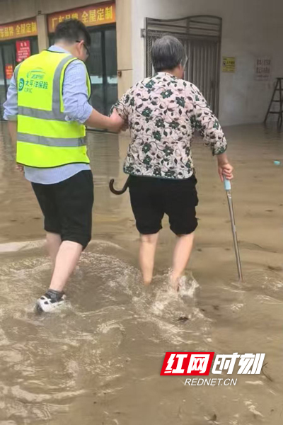与暴雨赛跑！中国太保筑牢汛期安全防线 - 图5