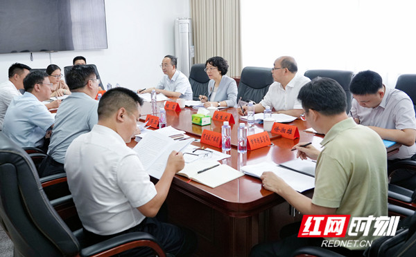 程蓓专题调研市12345政务服务便民热线运行情况 - 图1
