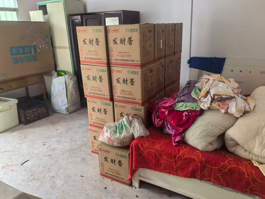 湖南曝光一批烟花爆竹非法储存案，多人被立案 - 图4