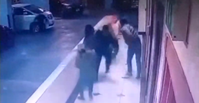 两名中国商人在坦桑尼亚遭7人绑架勒索1.4亿，监控视频曝光！ - 图1
