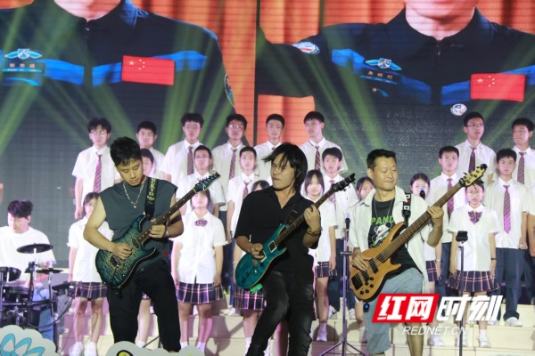 当家长会遇上社团节！长沙同升湖学校演绎家校共育“最美双向奔赴” - 图2