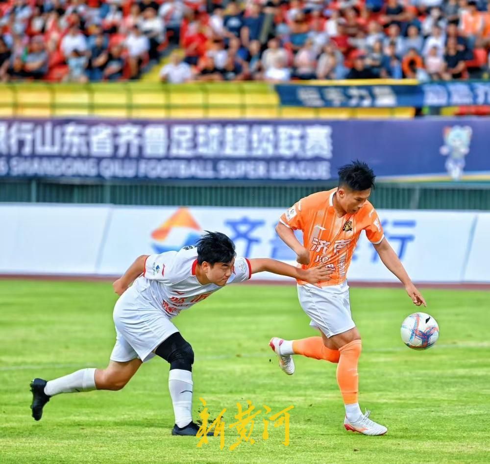 济南队6比0大胜临沂队，齐鲁超赛济南赛区迎来首个夜场 - 图15