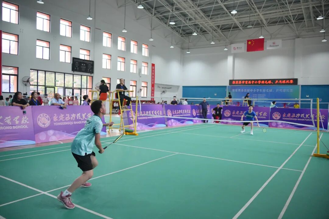 羽乒逐梦 少年启航 张家界市首届中小学生羽毛球乒乓球比赛开幕 - 图3