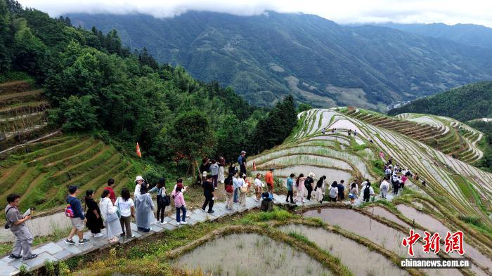 广西龙胜：梯田旅游日渐升温 - 图1