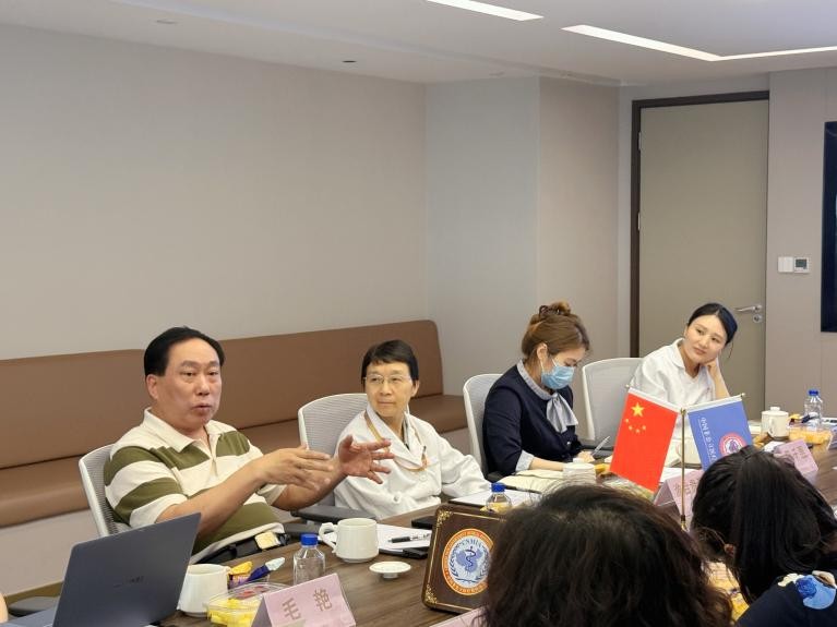 中国非公立医疗机构协会莅临上海慈弘妇产科医院调研——共探特许药械试点与商保协同新路径 - 图3