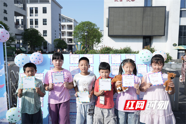 湖南科技学院：一场连接童心与青春的心灵对话 - 图3