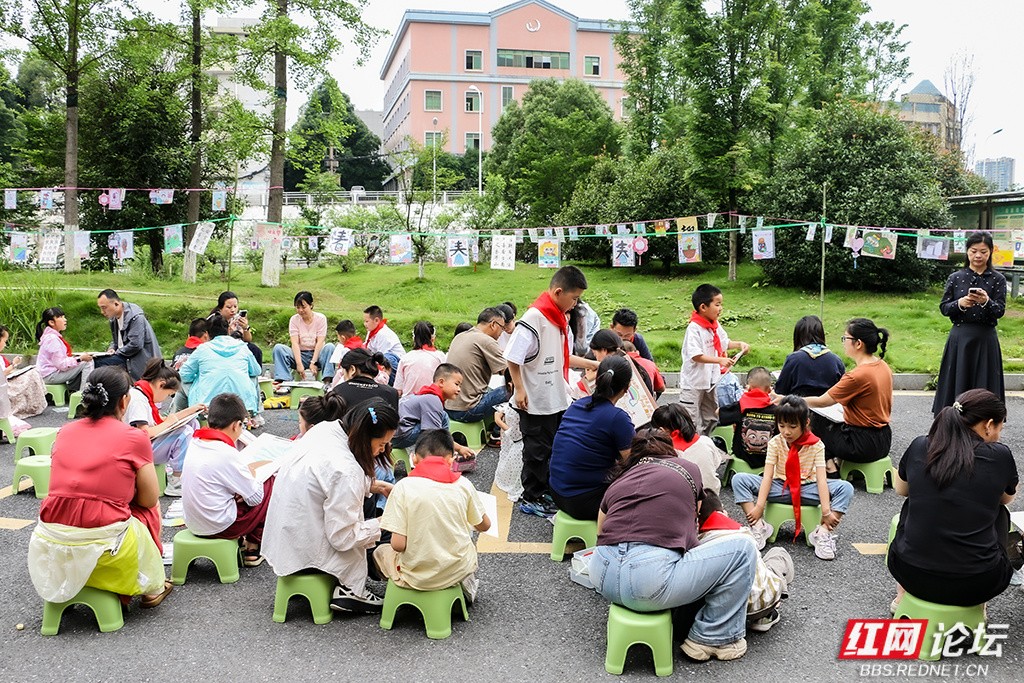 笔墨绘童心，艺起过“六一”！益阳这场写生采风课新意满满 - 图11