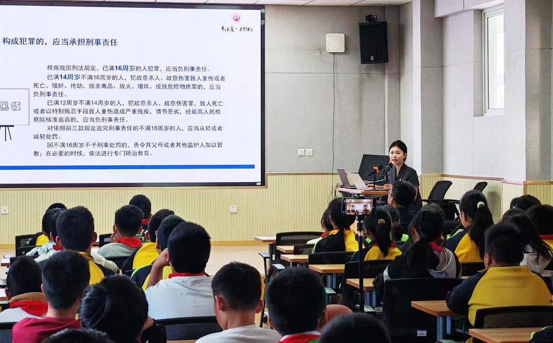 播法治种子、树法治信仰！平度法院开展“六一”儿童节系列普法活动 - 图4