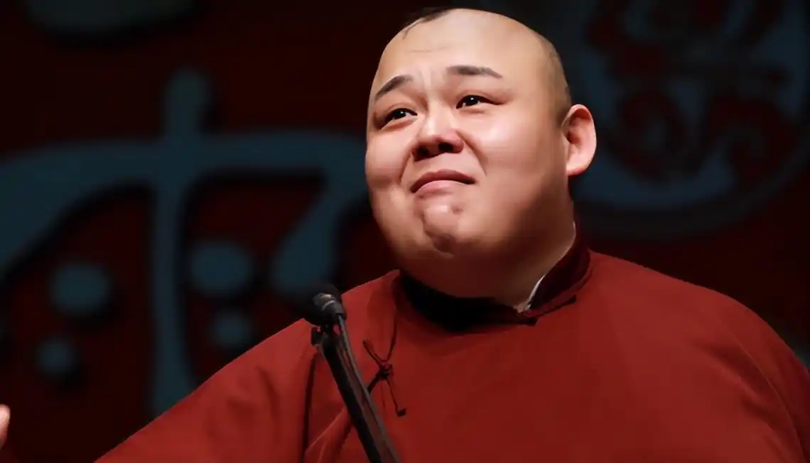 大象早报｜两位河南籍企业家亮相国新办；拖拽致女记者骨折男子被刑事立案；G40沪陕高速追尾事故最新通报 - 图8