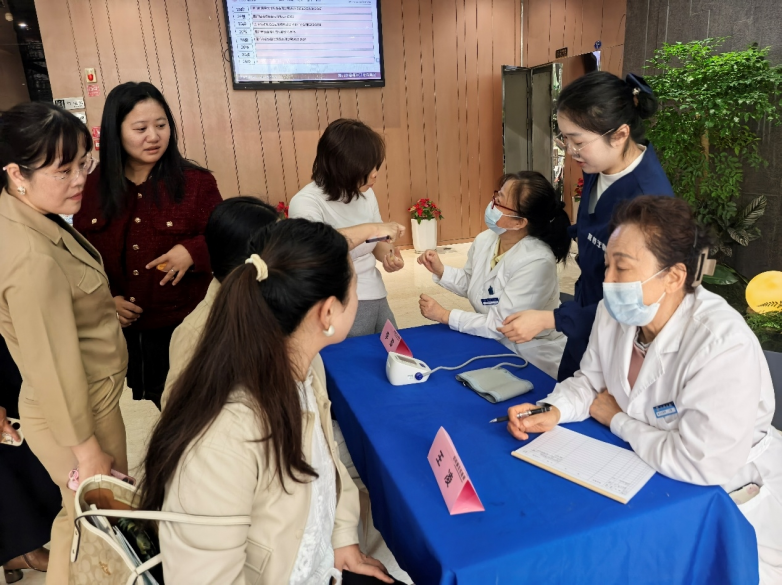 派特灵科普HPV转阴，专家称聚焦共同防护是关键 - 图2