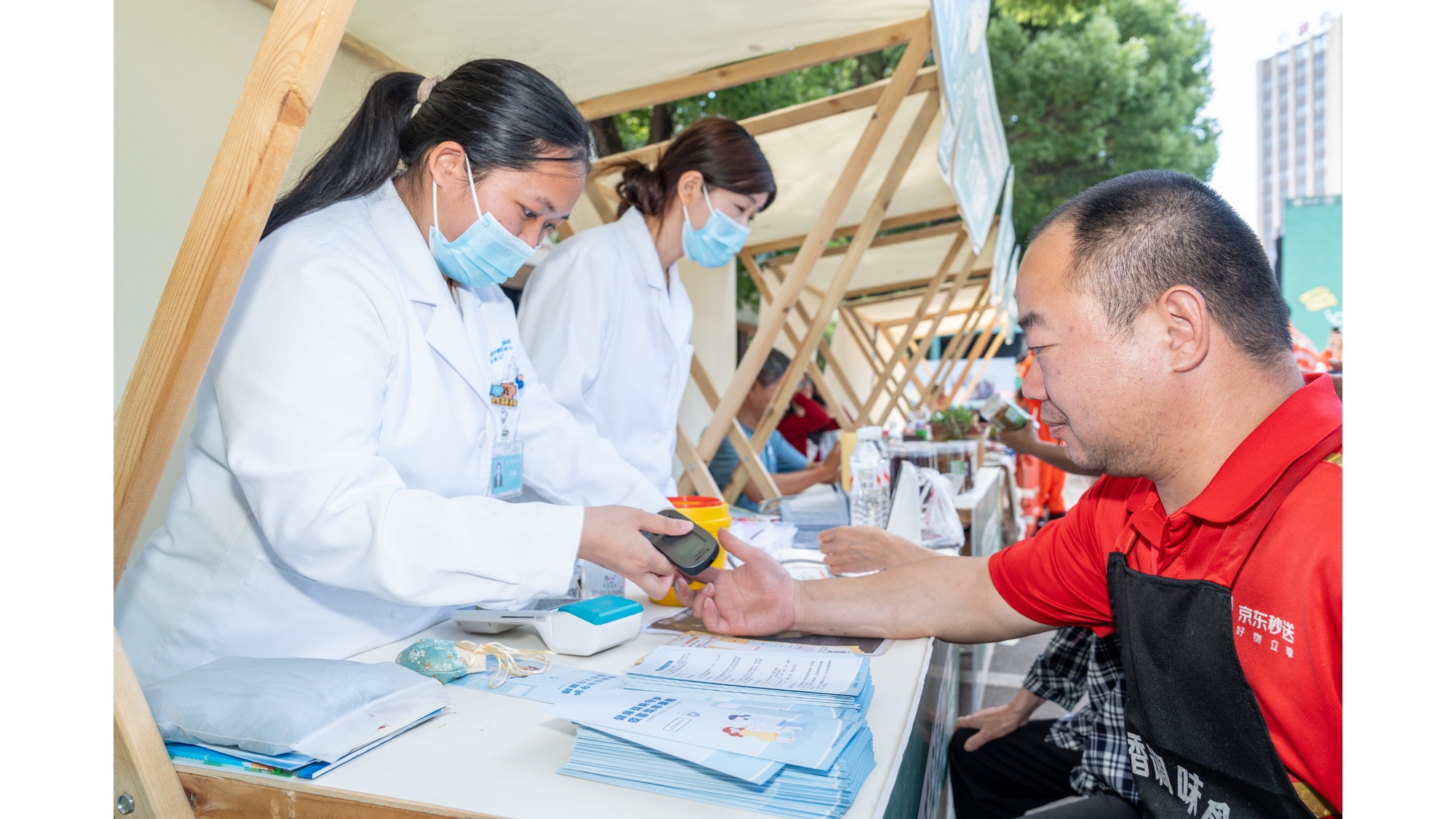 宁波北仑第二届葛洪中医药文化市集暨大灵峰片区产业工人健康项目启幕 - 图2