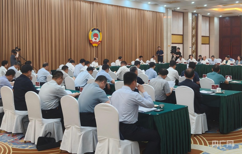 稳岗、扩容、提质！这场月度协商会为山东重点群体就业发展赋能聚力 - 图1