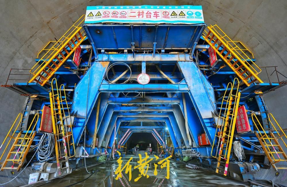 潍宿高铁青岛连接线前台山隧道顺利贯通 - 图2