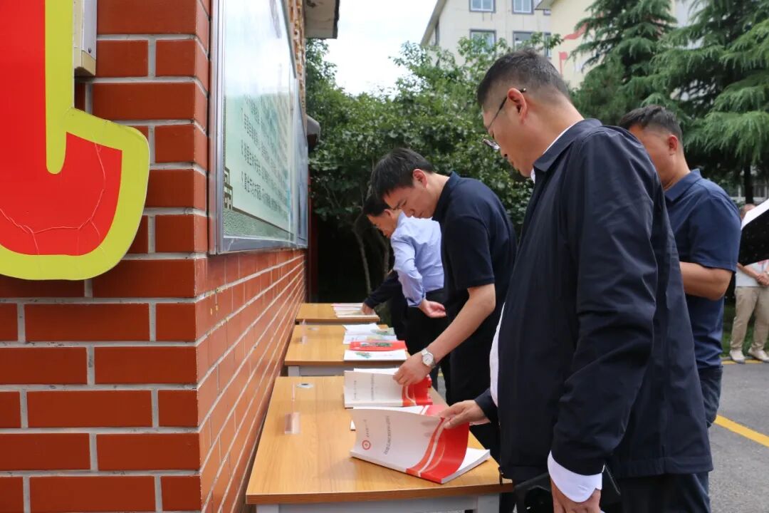 安阳市第二十一中学进行“展办学特色 促质量提升”亮点展示活动 - 图3
