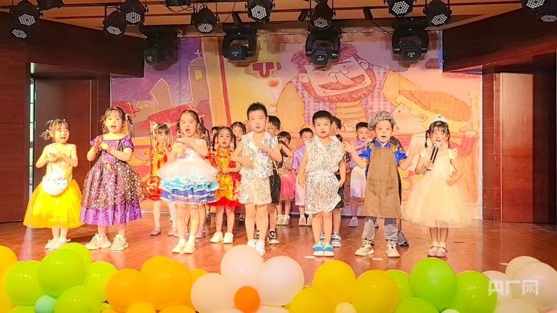 法育学前丨童趣课堂焕新幼儿园日常 温柔守护学前教育本真 - 图3