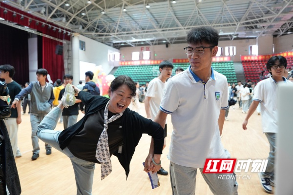 爱不独行 这场心理游园会家长也来了 - 图3