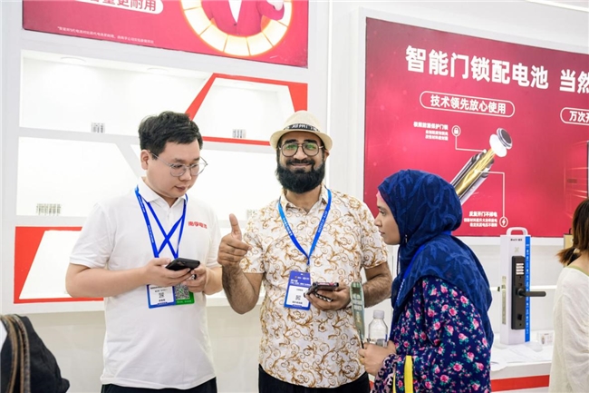 南孚参展门博会受追捧，凭什么成为万千锁匠“标配” - 图5