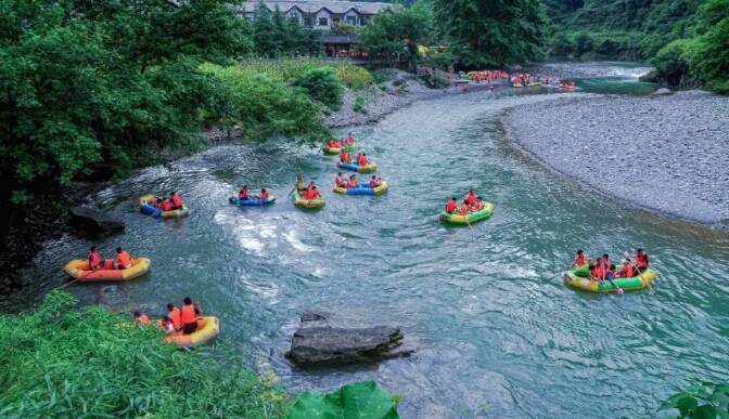 好评中国｜清凉经济点燃夏日消费热潮 - 图2