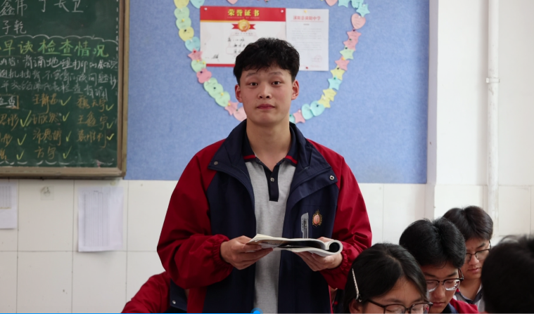 “老师，我晚点到，救个人！” - 图5