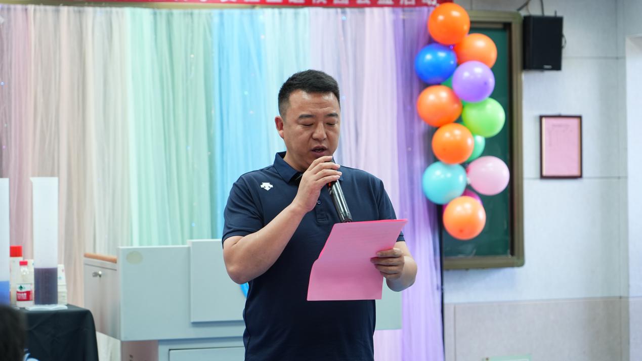 「红绘头条」童心筑梦 科创同行——济南红绘医院走进长清区五峰山中心小学开展“六一”科普公益活动 - 图1