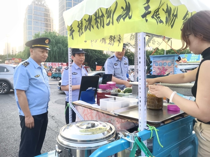 静候花开为梦护航，济南槐荫公安空地联动守护中高考 - 图2