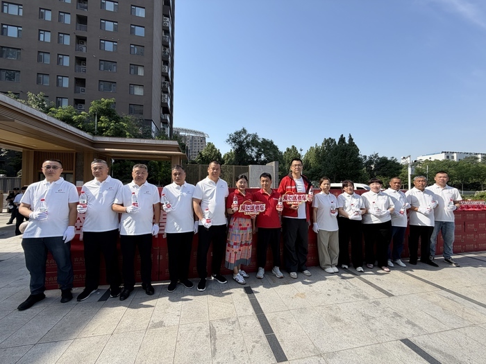 免费赞助5300瓶水，农夫山泉为高考、中考护航 - 图2