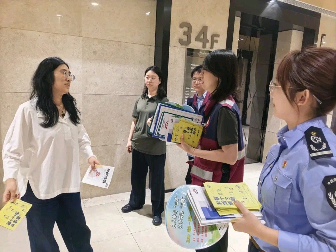 全方位筑防，市北区多部门联动开展无烟日宣传 - 图2