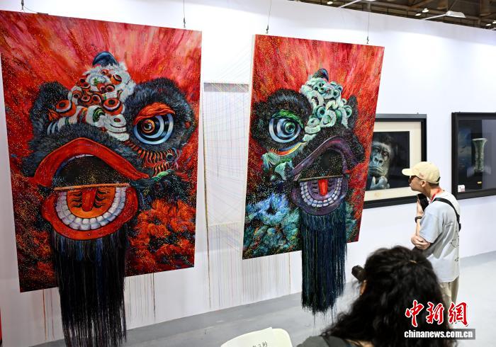 2026中国工艺美术博览会福州开幕 荟萃万千精品 - 图11