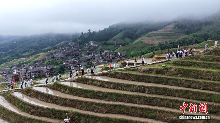 广西龙胜：梯田旅游日渐升温 - 图8