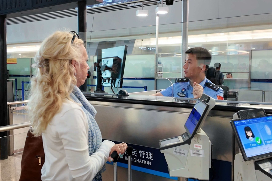 中方对南美五国实施免签政策一周年，8.1万人次南美旅客经上海入境 - 图2