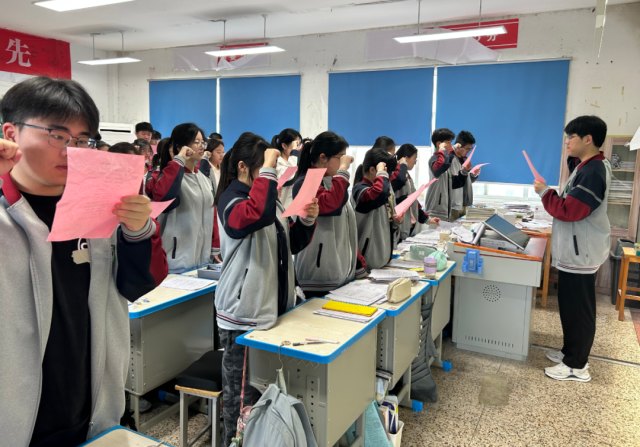 一份高三数学试卷，为啥刷爆了朋友圈？ - 图5