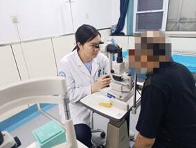 济南市眼科医院：58岁准爷爷患复杂眼病几近失明，他能否实现心愿？ - 图2