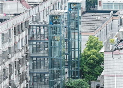 好评中国丨织就人民城市的诗意日常 - 图1