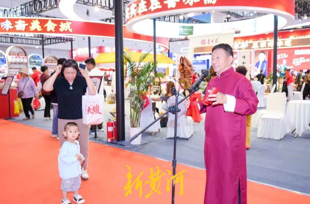 中华老字号博览会启幕，20000余款国货潮品亮相济南 - 图5