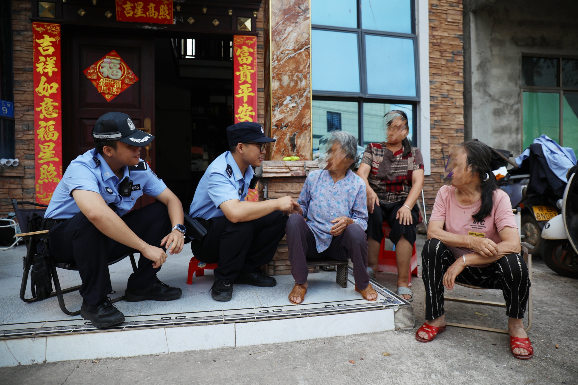 失联四十余载终团圆 白沙公安暖心助寻亲 - 图2
